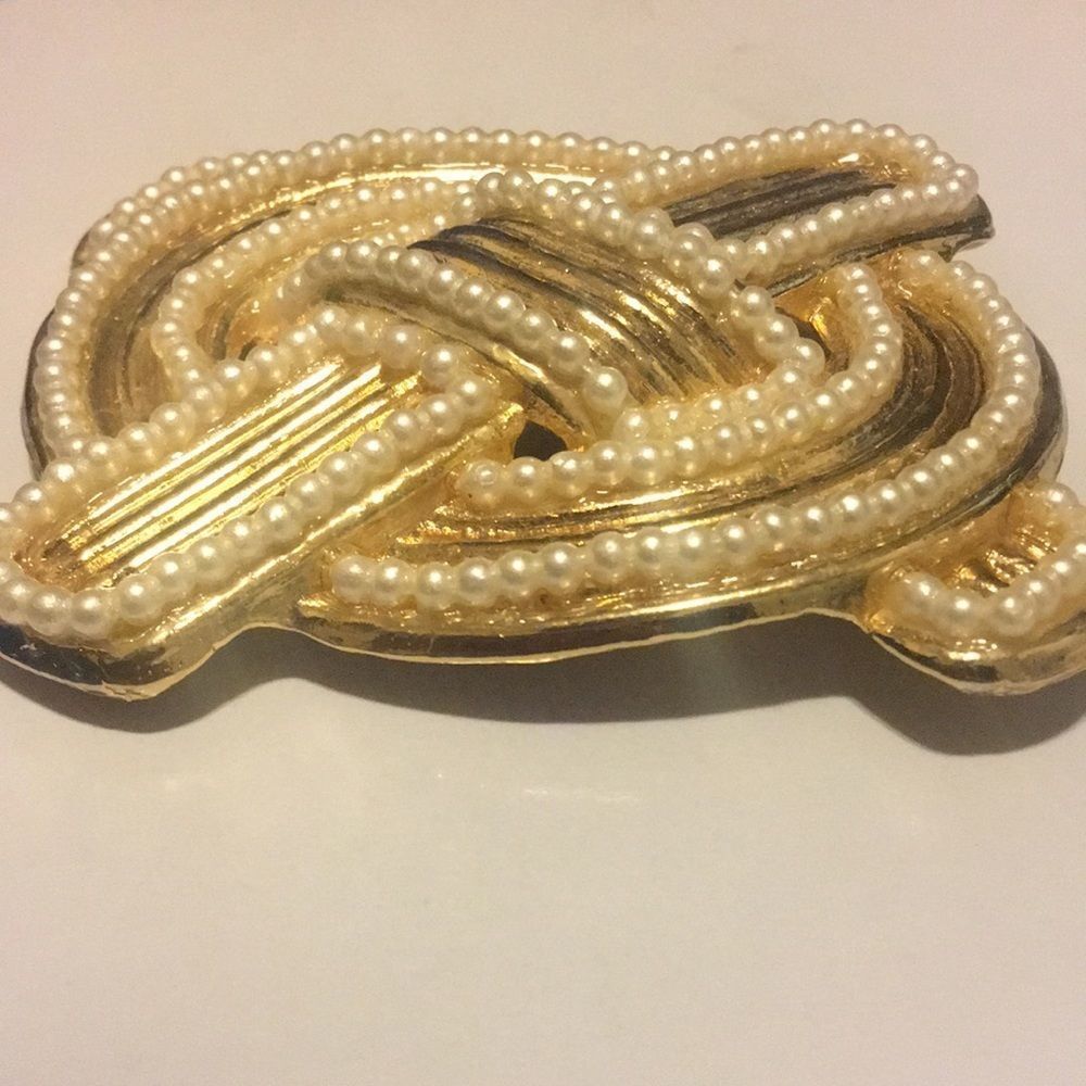 Vintage Retro Pendant - Picture 2 of 3